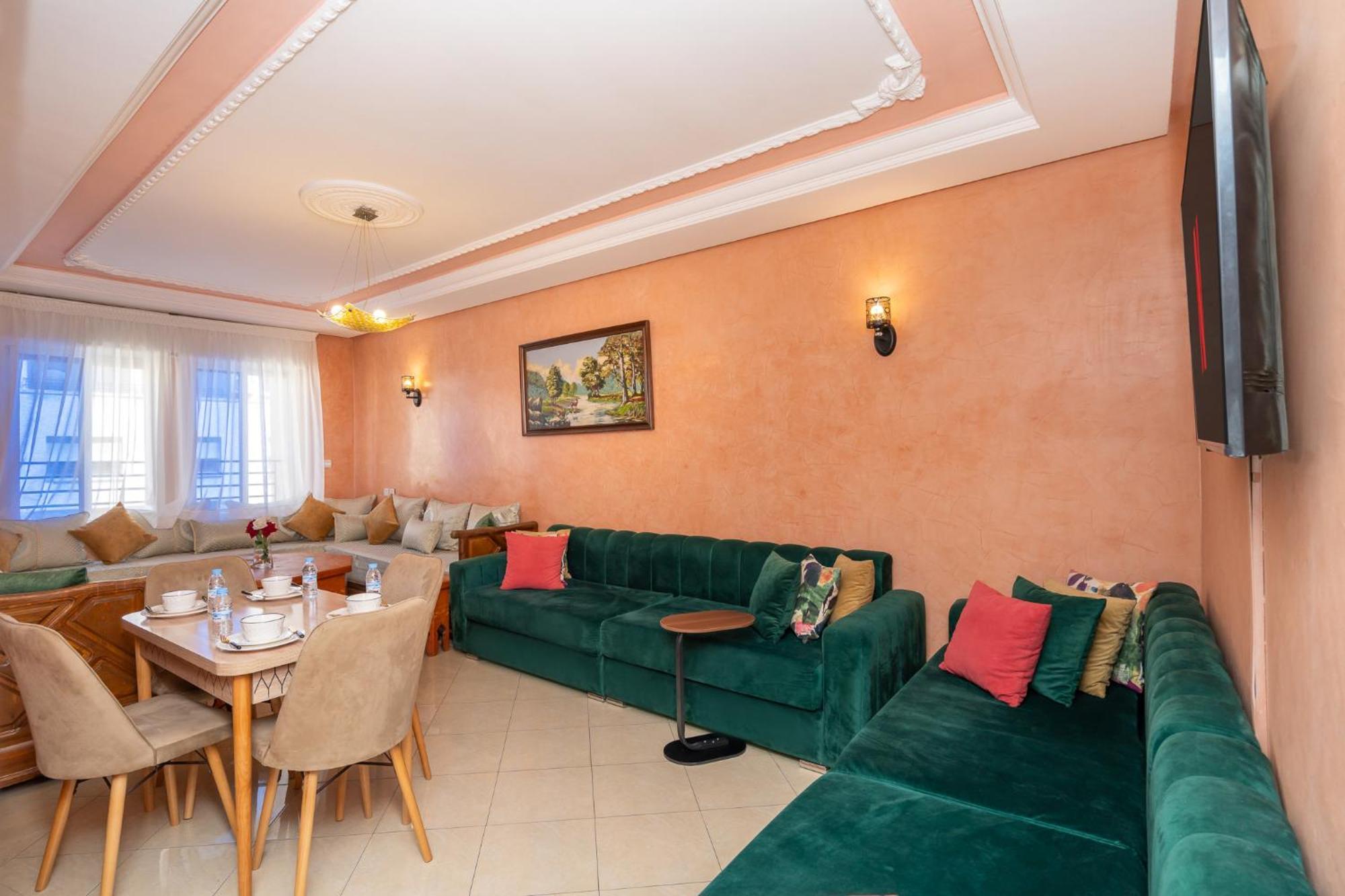 Appartement 2 Pres De La Corniche *
